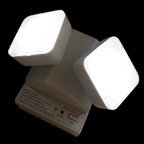 6W Twin Spot LED Emergency Light 6500K 3.6V 3.0Ah Ni-Cd Battery PC Casing IP20